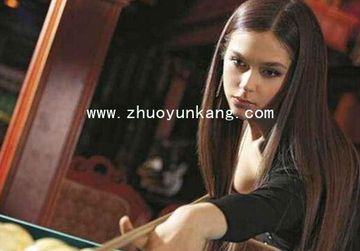 美女2