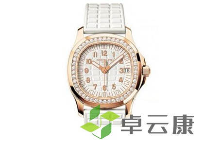 16-161110163AJb