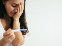 怎么治疗痔疮最有效？蛤蟆皮草治痔疮的方法