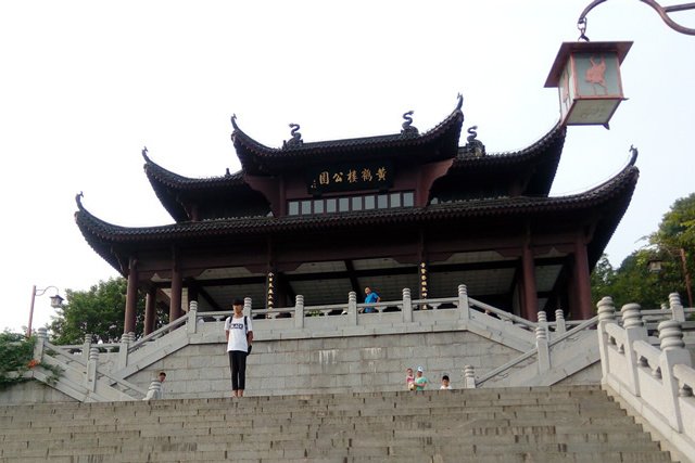 14450536703_640<em></em>x427