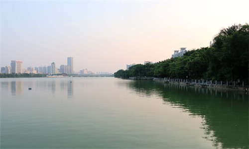 11411852987_640<em></em>x426_副本