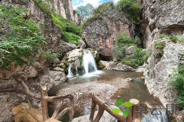 13565753975_640<em></em>x426