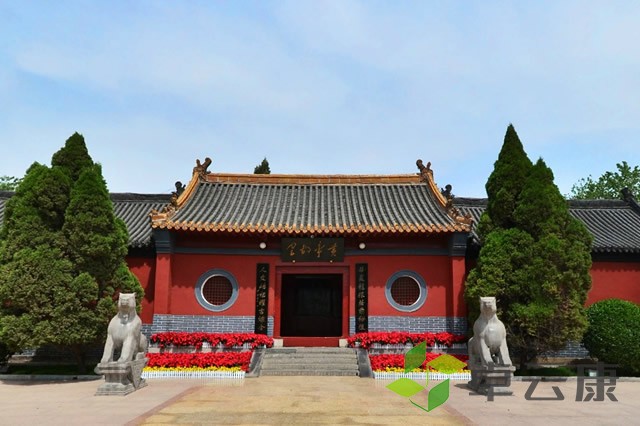 14141392223_640<em></em>x426