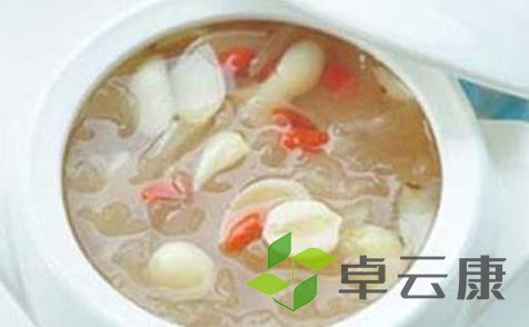 百合红枣银耳莲子